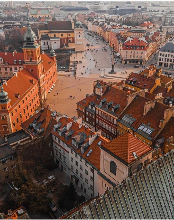 Super Forum 2 Metro Fast Wifi Netflix, Hbo, Appletv Warszawa Eksteriør billede